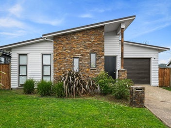 18 Ara Kakara Avenue, Huapai, Kumeu