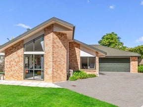 3 Nottingham Place, Northcross, Auckland