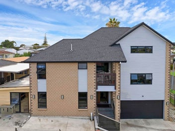 6A Caserta Place, Clover Park, Auckland