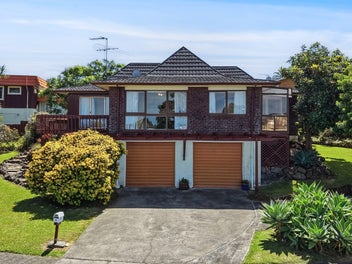 14 Culver Terrace, Howick, Auckland