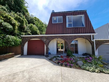 54B Acacia Avenue, Maungaraki, Lower Hutt