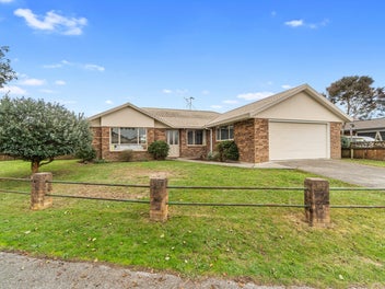 6 Antrim Place, Nawton, Hamilton