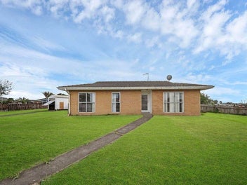 1 Ettrick Place, Mangere East, Auckland