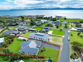 9 Mylindas Road, WHAKATIWAI, MIRANDA