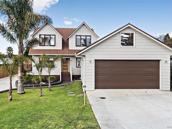 12 Cleve Road, Green Bay, Auckland