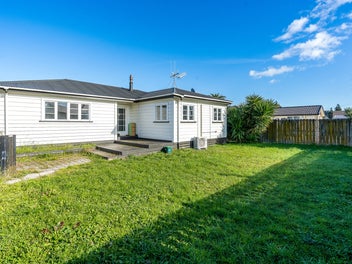 143 Avalon Drive, Nawton, Hamilton