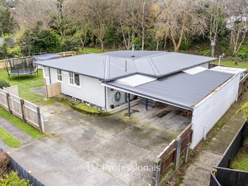 8 Longfellow Street, Trentham, Upper Hutt