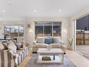 11 Toanui Road, Hobsonville, Auckland