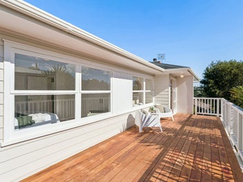 1/26 Coroglen Avenue, Birkenhead, Auckland