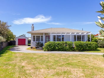 45 Cologne Street, Martinborough