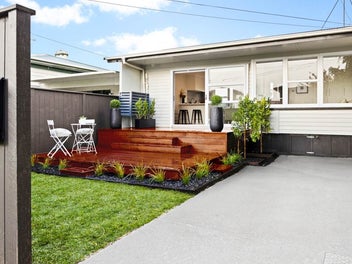 2/19 Fernleigh Avenue, Royal Oak, Auckland