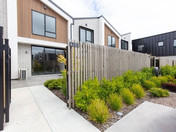 6/321 Lincoln Road, Addington, Christchurch