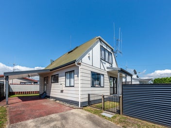 4 Charles Street, Bellevue, Tauranga