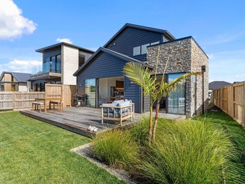 37 Tangaroa Place, Poike, Tauranga