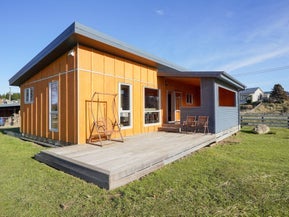 24 King Street, Tuatapere, Tuatapere