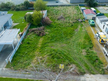16 Bangor Street, Mataura
