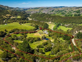 1079 Ellis Wallace Road, Eskdale, Napier