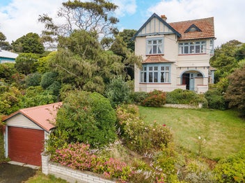 64 Tees Street, South Hill, Oamaru