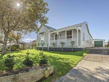 19 Tuahu Place, Waitara, Waitara