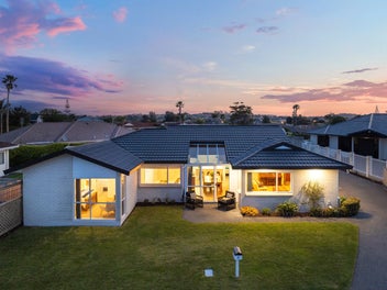 3 Lakeside Drive, Orewa, Orewa