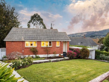 17 Lowe Street, Liberton, Dunedin