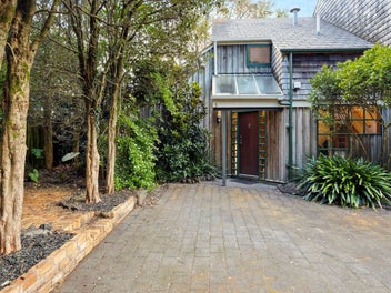 5/179 Green Lane West, Greenlane, Auckland