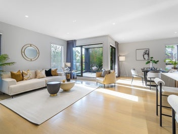 201C Hurstmere Road, Takapuna, Auckland