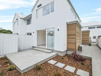 4/24 Dampier Street, Woolston, Christchurch