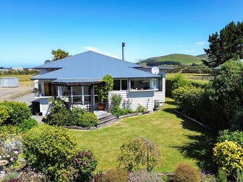 5 Drury Street West, Colac Bay/Ōraka, Riverton/Aparima