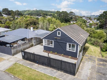 20 Cornwall Crescent, Cannons Creek, Porirua