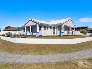 2 Sarah Place, Papamoa Beach, Papamoa