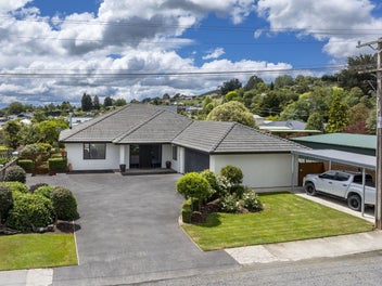 11 North Foreland Street, Waihola, Milton