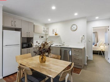 301/26 Morningside Drive, Morningside, Auckland