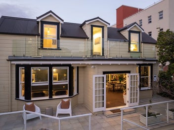 15 Selwyn Terrace, Thorndon, Wellington