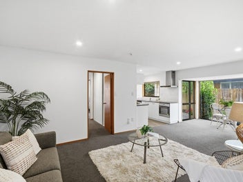 6/4 Broadbent Street, Riccarton, Christchurch