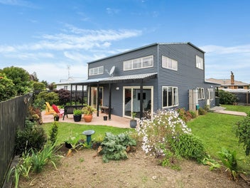 9A Bruce Avenue, Glenview, Hamilton