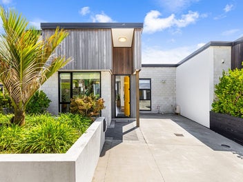 31B Westgate Drive, Westgate, Auckland