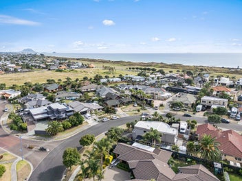 15 Seychelles Drive, Papamoa Beach, Papamoa