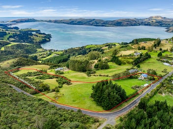 296 Blueskin Road, Mihiwaka, Port Chalmers