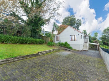 4 Cyclarama Crescent, Massey, Auckland