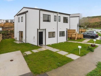 33B Crestview Rise, Papakura, Papakura