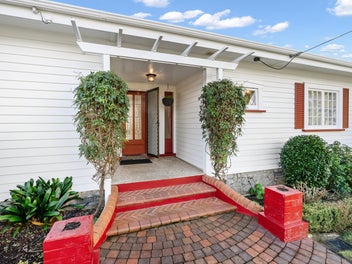 17 Shortland Street, Regent, Whangarei