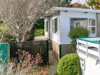 49A Cypress Drive, Maungaraki, Lower Hutt