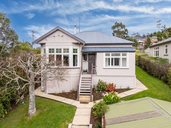 15 Glenross Street, Glenross, Dunedin