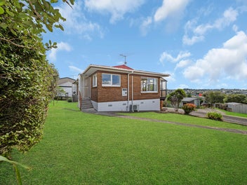 1/26 Marcel Place, Glenfield, Auckland