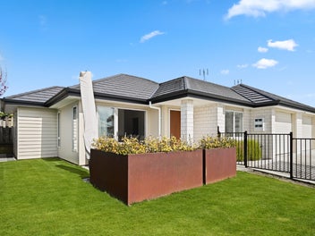 2/25 MacCallum Court, Rototuna, Hamilton