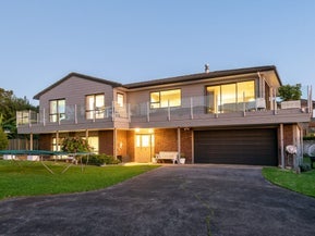 12 Bucklands Beach Road, Bucklands Beach, Auckland