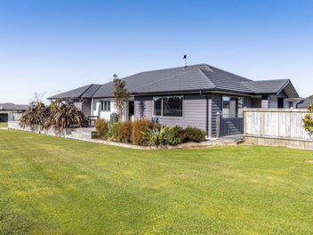 4 Biron Place, Stratford