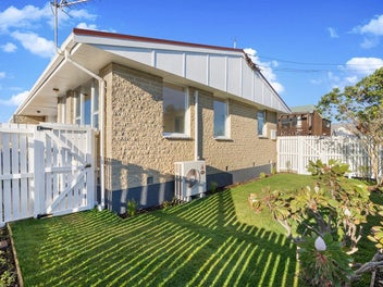 4/67 Oram Avenue, New Brighton, Christchurch