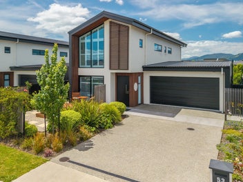 53 Summersfield Boulevard, Appleby, Richmond